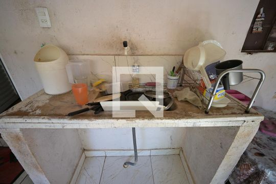 Casa à venda com 5 quartos, 54m² em Setor Grajaú, Goiânia