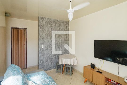 Apartamento para alugar com 2 quartos, 50m² em Senador Vasconcelos, Rio de Janeiro