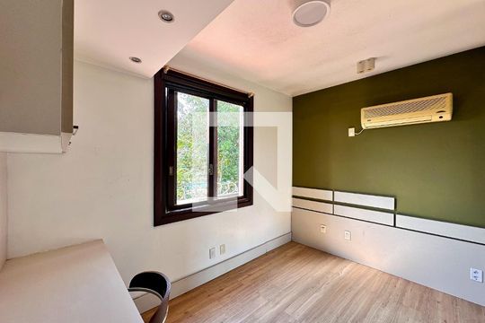 Casa de Condomínio à venda com 4 quartos, 206m² em Rondônia, Novo Hamburgo