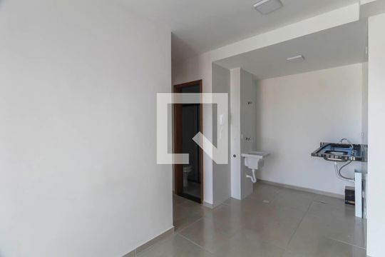 Apartamento para alugar com 2 quartos, 39m² em Vila Sao Nicolau, São Paulo