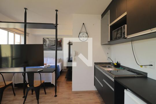 Studio de kitnet/studio à venda com 1 quarto, 28m² em Aclimação, São Paulo