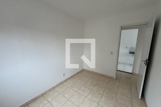Quarto 1 de apartamento para alugar com 2 quartos, 51m² em Ilha do Governador, Rio de Janeiro