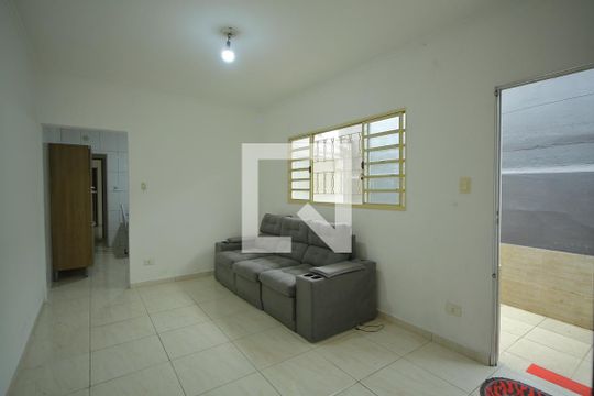 Casa para alugar com 2 quartos, 250m² em Jardim Sao Luis, São Bernardo do Campo