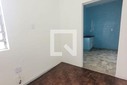 Sala de apartamento para alugar com 3 quartos, 90m² em Moinhos de Vento, Porto Alegre