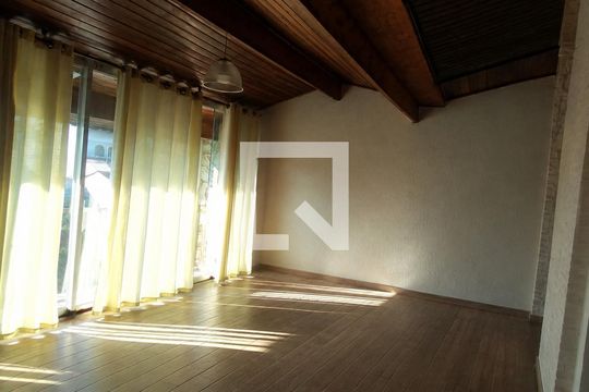 Quarto de casa à venda com 3 quartos, 106m² em Vila Robertina, São Paulo