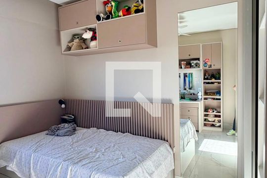 Quarto de apartamento à venda com 4 quartos, 246m² em Estoril, Belo Horizonte