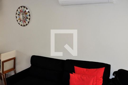 Detalhe - Sala e Sala de Jantar de casa de condomínio à venda com 2 quartos, 89m² em Vila Mangalot, São Paulo