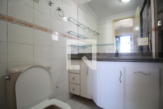 Banheiro da Suíte de apartamento para alugar com 2 quartos, 70m² em Vila Andrade, São Paulo