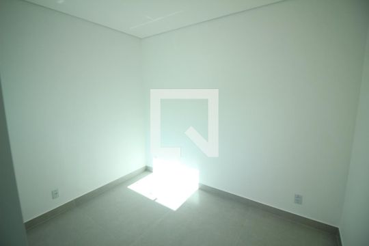 Apartamento à venda com 2 quartos, 48m² em Eldorado, Contagem