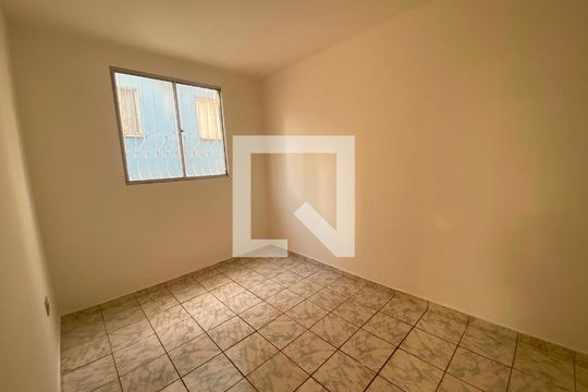 Quarto 2 de apartamento para alugar com 3 quartos, 42m² em Granjas Primavera (Justinópolis), Contagem