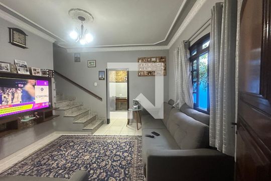 Sala de casa à venda com 5 quartos, 295m² em Jardim Silveira, Barueri