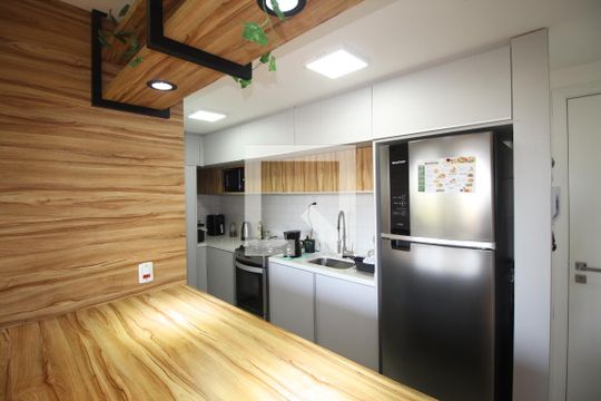 Sala/Cozinha de apartamento à venda com 1 quarto, 43m² em Jardim do Salso, Porto Alegre