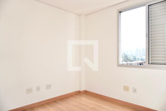 Quarto 1 de apartamento para alugar com 3 quartos, 180m² em Santo Antônio, Belo Horizonte
