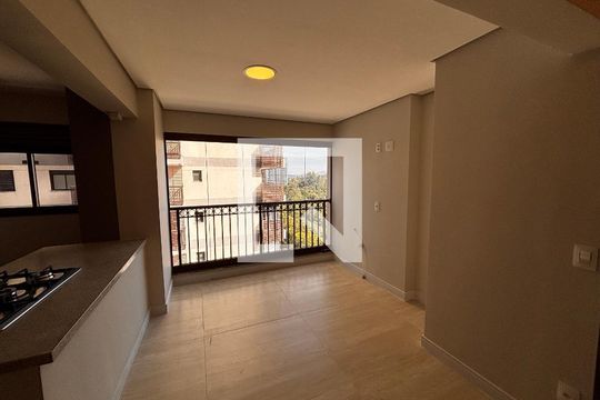 Sala de apartamento à venda com 2 quartos, 105m² em Empresarial 18 do Forte, Barueri