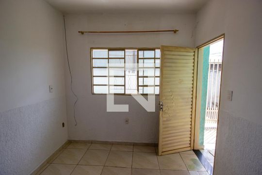 Sala / Cozinha de casa à venda com 4 quartos, 250m² em Ceilandia Norte , Brasília