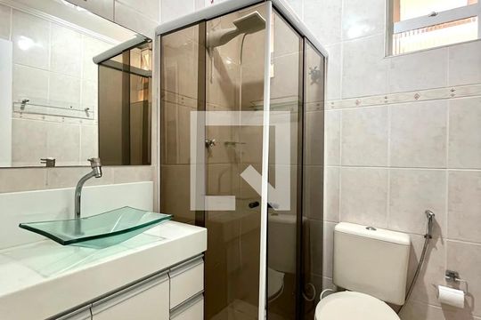 Banheiro de apartamento à venda com 3 quartos, 72m² em Jardim Flamboyant, Campinas