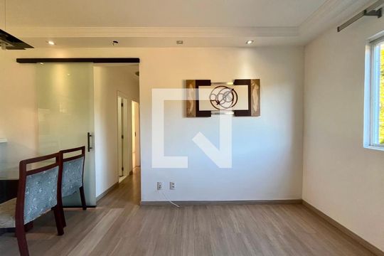 Sala de apartamento à venda com 3 quartos, 72m² em Jardim Flamboyant, Campinas