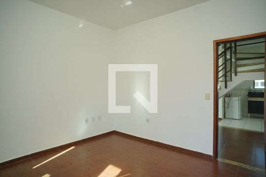 Quarto 1 de casa de condomínio para alugar com 4 quartos, 251m² em Inoã, Maricá