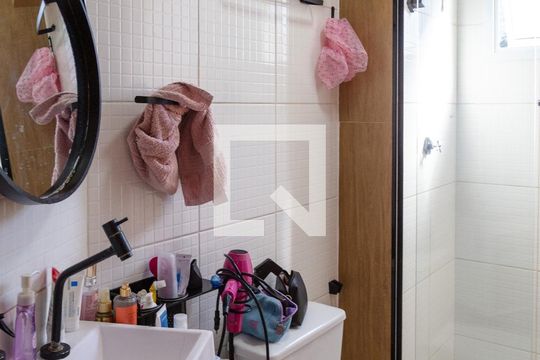 Apartamento à venda com 2 quartos, 48m² em Vila Galvão, Guarulhos