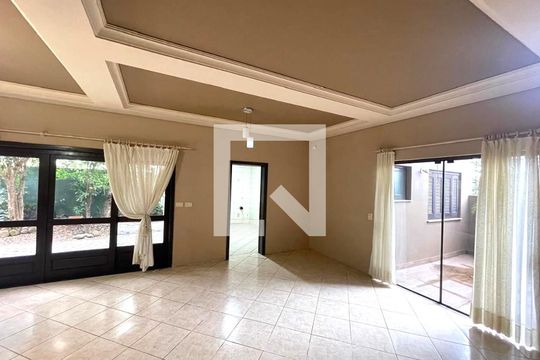 Casa para alugar com 4 quartos, 232m² em Jardim America, São Leopoldo