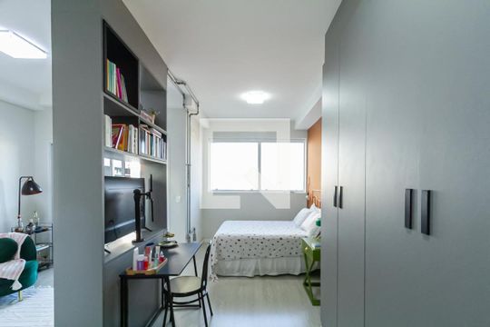 Quarto de kitnet/studio à venda com 1 quarto, 37m² em Jardim do Mar, São Bernardo do Campo