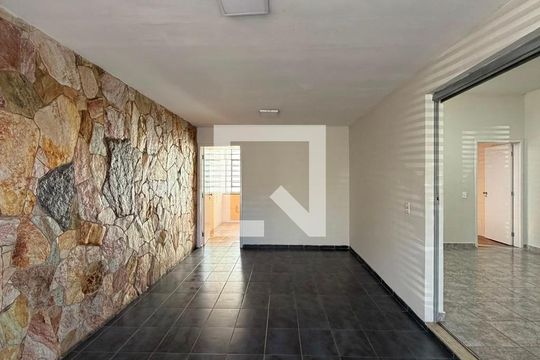 Casa à venda com 3 quartos, 157m² em Bela Vista, Jundiaí