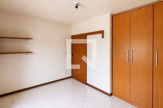 Quarto 1 de casa para alugar com 2 quartos, 94m² em Centro, Gravataí