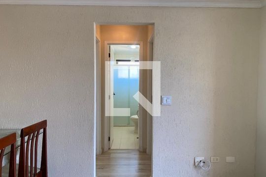 Sala de apartamento à venda com 2 quartos, 64m² em Km 18, Osasco