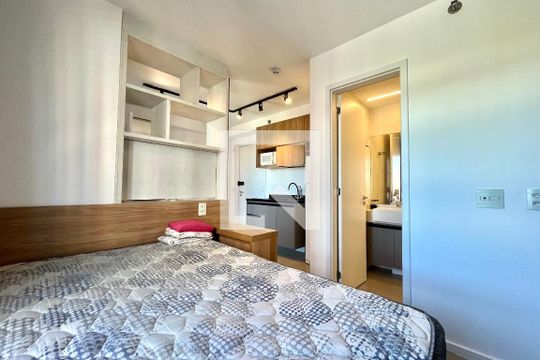 Suite de kitnet/studio para alugar com 1 quarto, 39m² em Mirandópolis, São Paulo