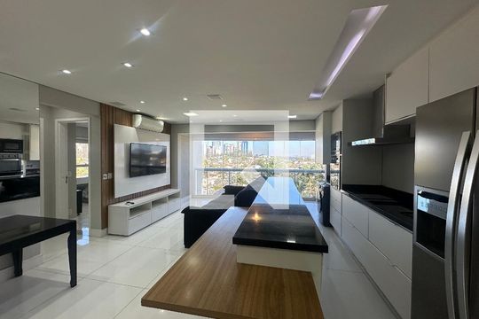 Sala de apartamento para alugar com 2 quartos, 70m² em Melville Empresarial Ii, Barueri