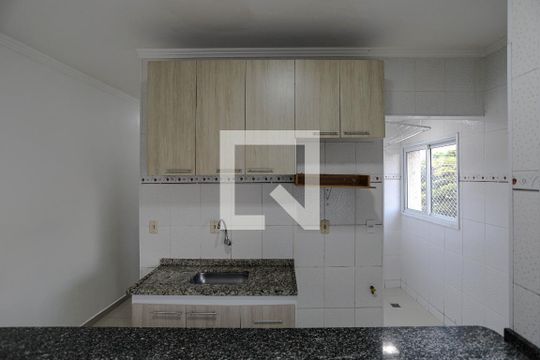 Cozinha de apartamento para alugar com 1 quarto, 68m² em Vila Oliveira, Mogi das Cruzes