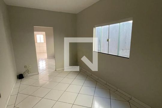 Corredor de casa para alugar com 3 quartos, 180m² em Pacaembu, Uberlândia