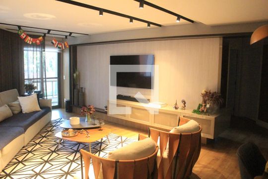 Sala de apartamento à venda com 3 quartos, 166m² em Santo Antônio, São Caetano do Sul