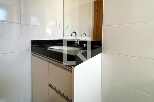 Vista da Suite de apartamento para alugar com 3 quartos, 80m² em Salgado Filho, Belo Horizonte
