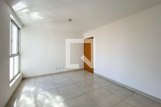 Sala de apartamento para alugar com 3 quartos, 80m² em Salgado Filho, Belo Horizonte