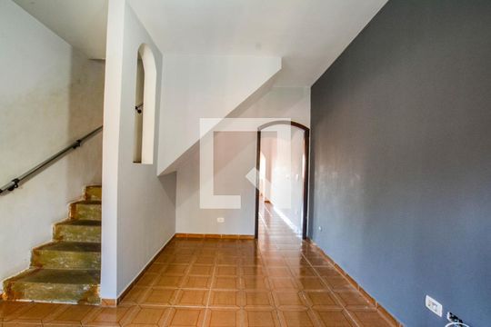 Sala de casa para alugar com 3 quartos, 180m² em Jardim Las Vegas, Santo André