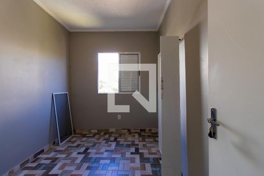 Quarto 1 de apartamento para alugar com 2 quartos, 47m² em Jardim Petropolis, Cotia