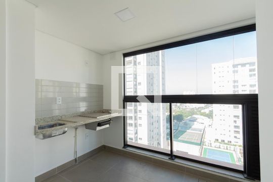 Varanda Sala  de apartamento para alugar com 2 quartos, 67m² em Parque Campolim, Sorocaba