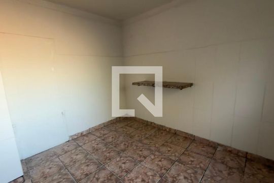 Cozinha de casa de condomínio para alugar com 1 quarto, 150m² em Floresta, Belo Horizonte