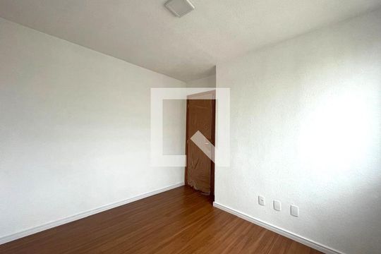Apartamento à venda com 2 quartos, 41m² em Santos Dumont, São Leopoldo