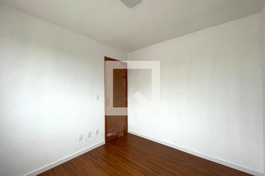 Apartamento à venda com 2 quartos, 41m² em Santos Dumont, São Leopoldo