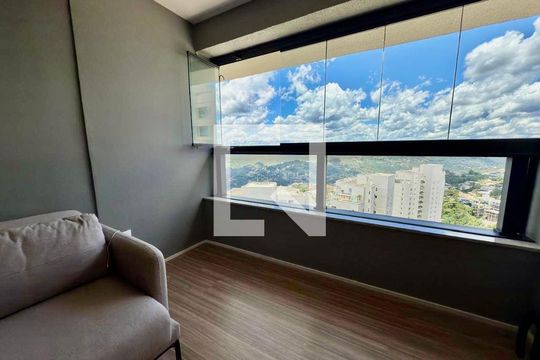 Apartamento à venda com 2 quartos, 73m² em Vila da Serra, Nova Lima