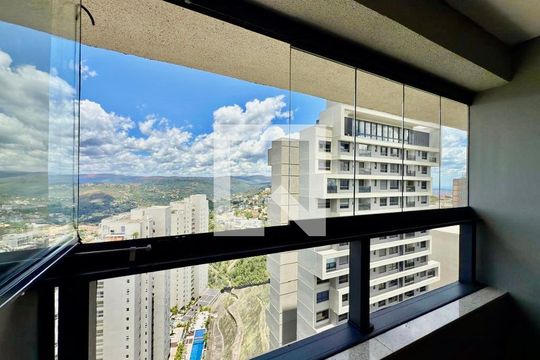 Apartamento à venda com 2 quartos, 73m² em Vila da Serra, Nova Lima