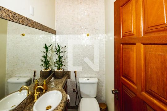 Lavabo de casa à venda com 3 quartos, 472m² em Planalto, Belo Horizonte