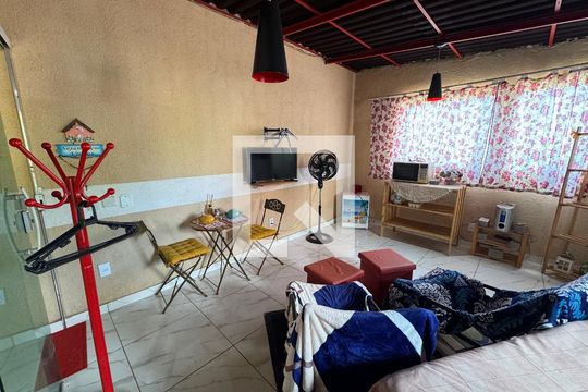 Kitnet/Studio para alugar com 1 quarto, 55m² em Colônia Agrícola Arniqueira, Brasília