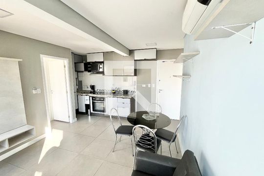 Sala/Cozinha de apartamento para alugar com 2 quartos, 52m² em Santana, São Paulo