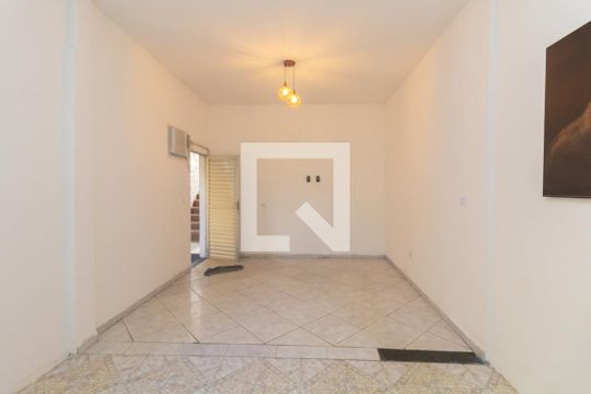 Sala/Cozinha de casa para alugar com 2 quartos, 180m² em Parque Dom Joao Neri, São Paulo