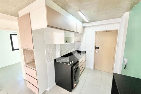 Sala/Cozinha de apartamento à venda com 2 quartos, 46m² em Santana, São Paulo