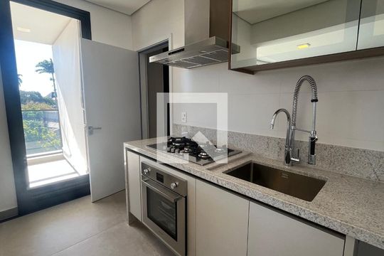 Apartamento à venda com 3 quartos, 140m² em Jardim das Paineiras, Campinas