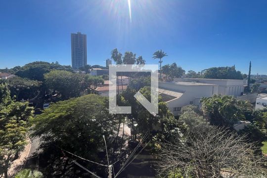 Apartamento à venda com 3 quartos, 140m² em Jardim das Paineiras, Campinas